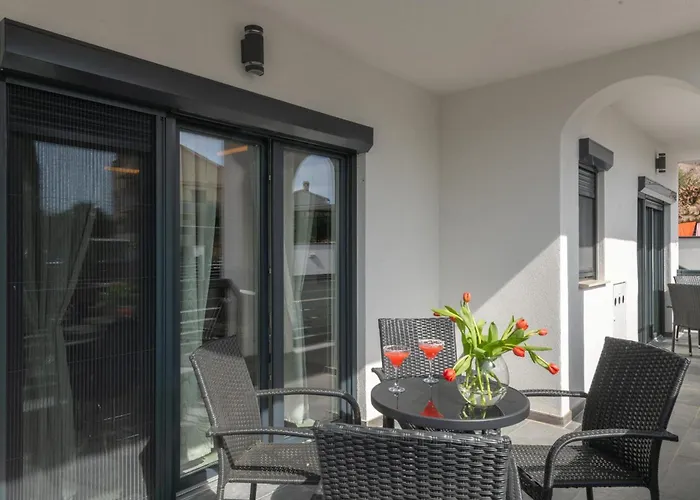 Apartman Lili Near The Poreč