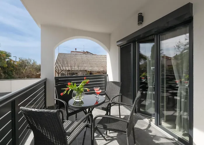 Lili Near The Апартаменти *